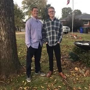 Meet your Posher, Troy